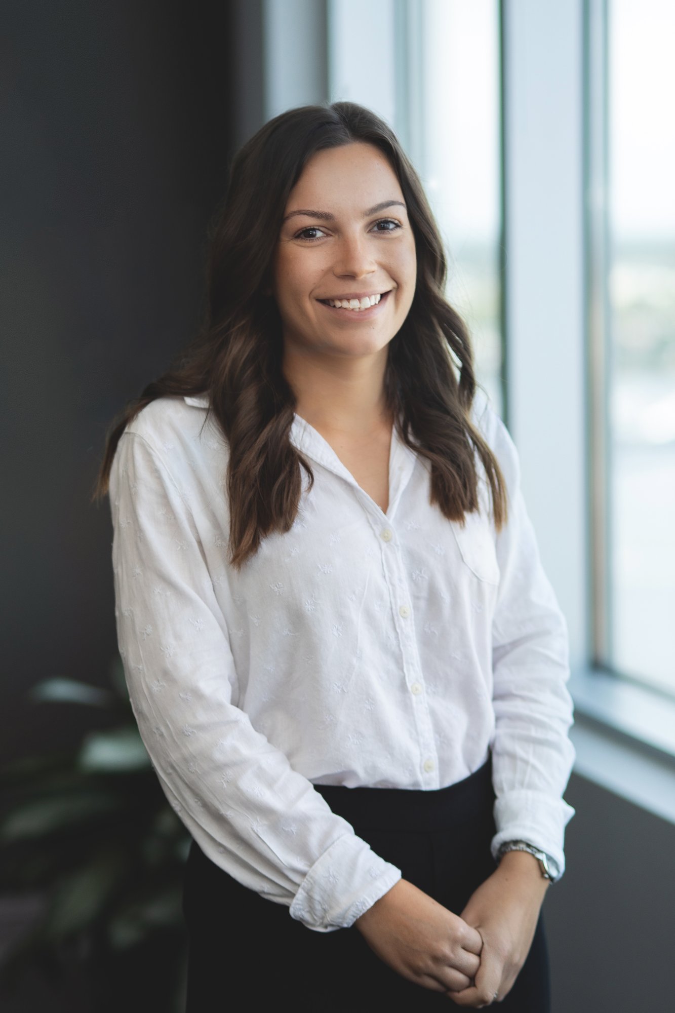 Julia Vicchio Head Shot